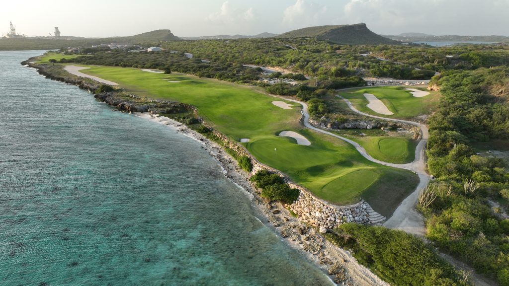 Visit Old Quarry Golf Course in Curaçao for tee time, golfing tournaments, or events.